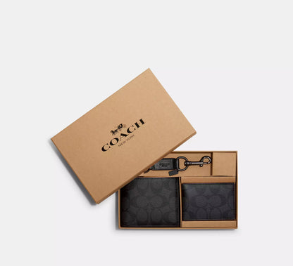 Coach Boxed 3 In 1 Wallet Gift Set In Signature Canvas